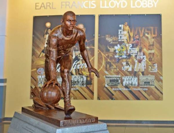 Earl Francis Lloyd Statue to be unveiled Saturday at Alexandria African American Hall of Fame - ALXnow