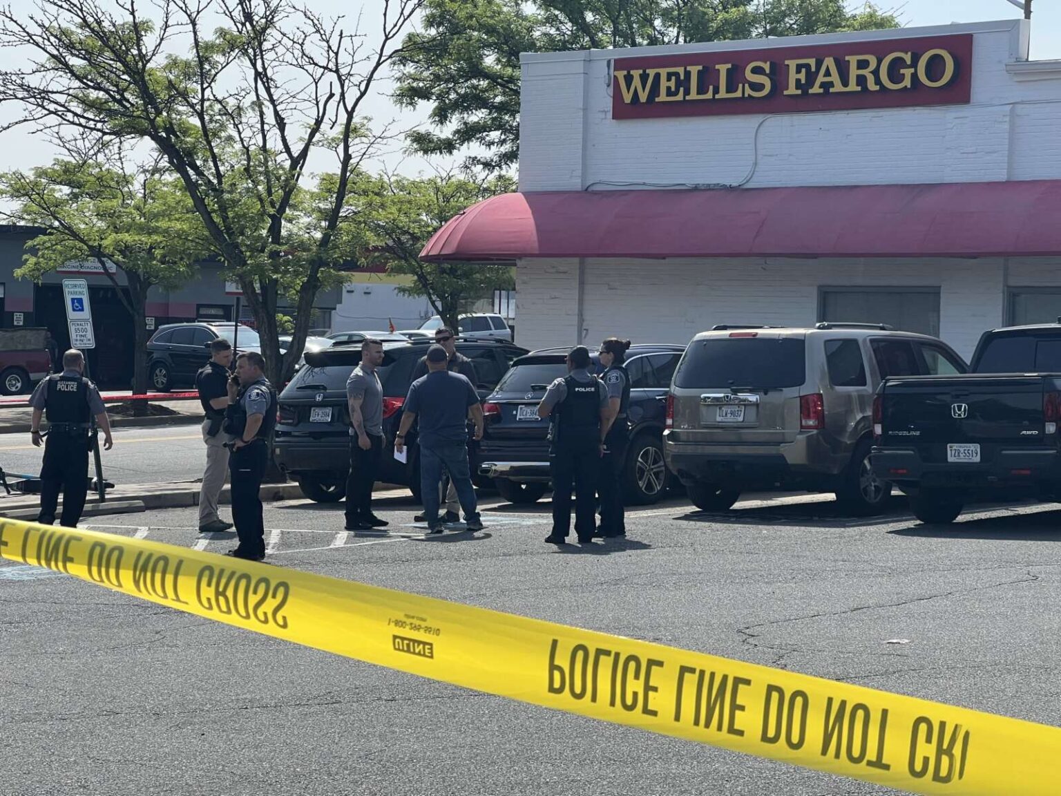 JUST IN: Police responding to bank robbery at Wells Fargo in Arlandria ...