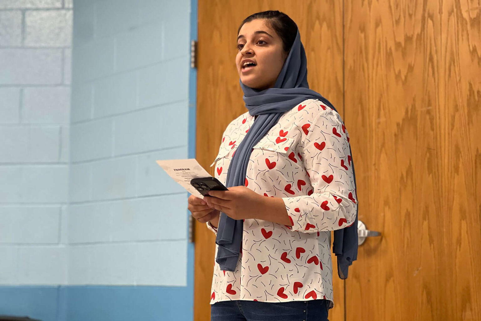 Refugee Afghan kids recognized for learning English in Alexandria | ALXnow